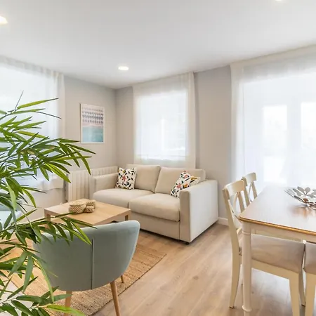 Marta - Centricos Junto Al Mar Apartment *
