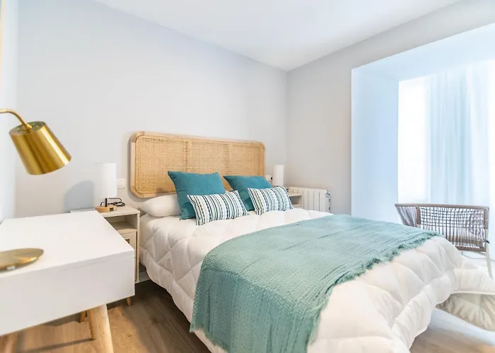 Marta - Centricos Junto Al Mar * Castro Urdiales