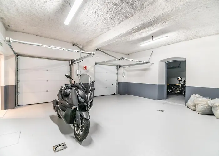 Marta - Centricos Junto Al Mar Castro Urdiales