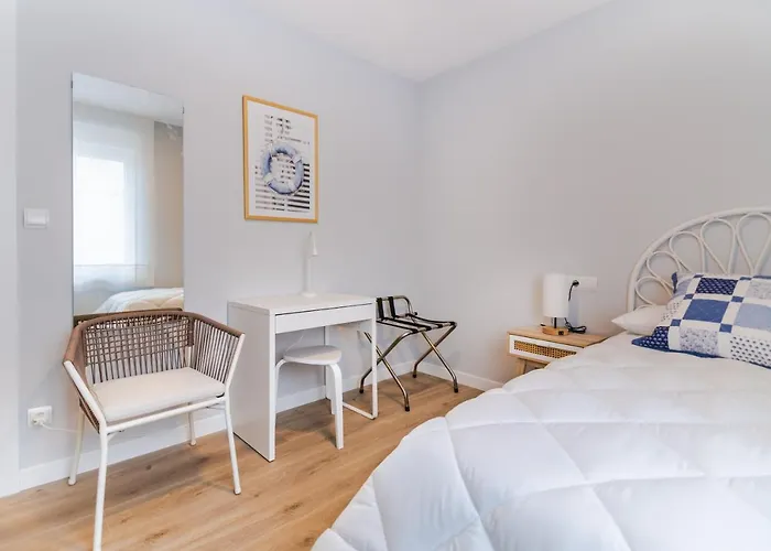 Marta - Centricos Junto Al Mar *